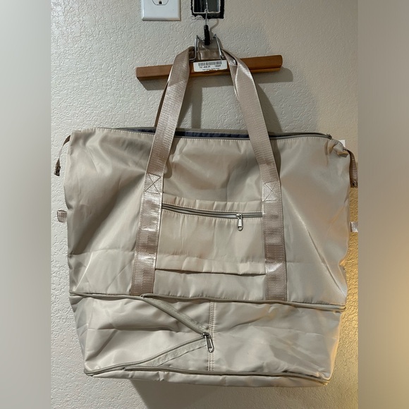 Fashion Bag - Picture 3 of 9